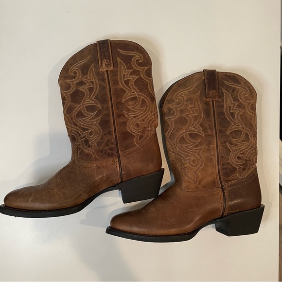 Laredo Shoes - New Laredo cowboy Boots Maddie Round Toe western Boots NWOT Women's Size 10